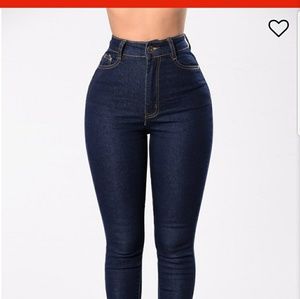 Dark wash skinny jeans